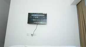 Silver Sea - Image 4