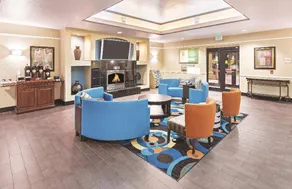Sonesta Essential HOU Airport Road - Image 4