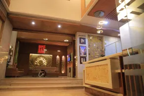 Manek The Ocean View - Image 4