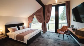 Georgia Chalet - Image 2