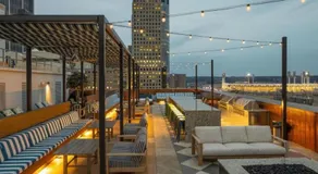 OTR Gym Pool Free parking walk to stadiums - Image 3