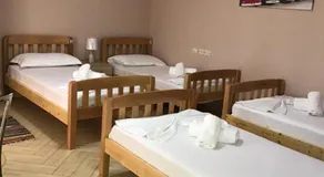 Hotel Durres Vila 53 - Image 2