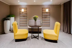 Home Inn Plus Shanghai International Tourism Resort Chuansha - Image 4