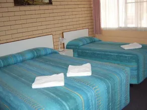 Binalong Motel - Image 3