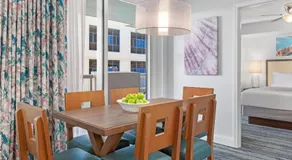 Club Wyndham Towers on the Grove - Image 4