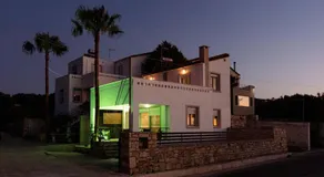 La Hacienda cozy home - Image 2