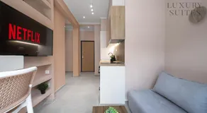 Aelia Apartments, The Luxury Suites - Image 3