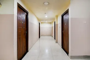 Hotel O Plaza 2.0 - Image 3