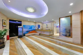 L Hotel Zhuhai Gongbei Port Qinglv Road - Image 2
