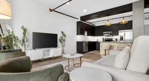 Bright Beacon Spacious 1BR Apartment - Image 2