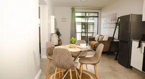 Spacious Modern 2-Bedroom Apartment with Pool & Gym Access - Image 5