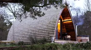 Tempo Manor Cabins - Image 4