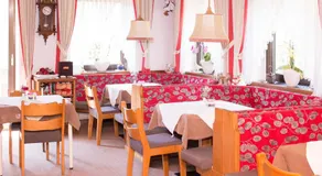 Tannerhof Bed & Breakfast - Image 2
