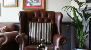 The Swan Hotel, Alresford - Image 4