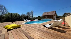 Le Clos des Buis Chambre d'Hôtes Côté Cour - Image 4