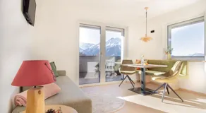 Vista Apartments - Image 2