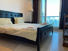 METRO - Cozy & Modern 1BR Apartment In JLT - Image 2