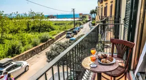 Villa Favorita Suites - Image 2