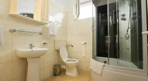 Hotel Class - Image 2
