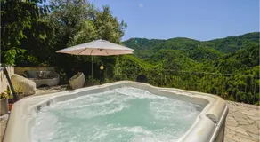 2 Bedroom Gorgeous Apartment In Carcheto Brustico - Image 2
