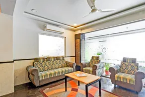 Super Townhouse Hi Tech City Hyderabad - Image 4