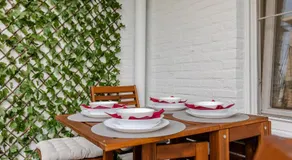 Luxe apt with parking & garden in wilrijk antwerp - Image 4