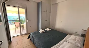 Eirini Apts On the beach - Image 2