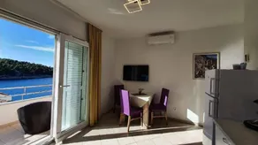 Apartment Iva A4 Cove Osibova (Milna), Island Brac - Image 2