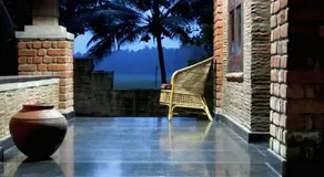 Clayfingers Art Cottage - Image 2