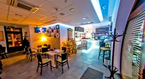CVSE Clubház és Panzió - Image 4