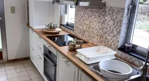 Deux étangs poissonneux au milieu des bois avec gîte moderne, la halte des deux lacs - Image 4