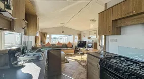 Lovely 8 Berth Caravan At Manor Park With Pond Views 23056K - Image 3