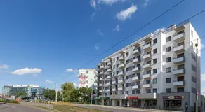 Good Day Apartments- private parking new town - Image 5