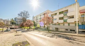 GuestReady - Retreat in Almada - Image 5