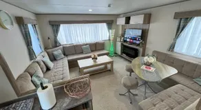 Relaxing Breaks with Hot tub at Tattershal lakes 3 Bedroom - Image 2