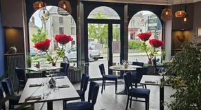 Logis Hôtel Loire Hotel - Les Cocottes Restaurant - Image 2