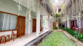Dea Lokha Hotel - Image 3