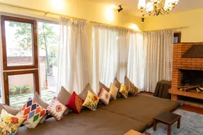 VILLA - Comfort meets timeless elegance! - Image 2