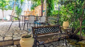 Kaskanis Apartments - Image 3