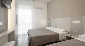 BI Hotel - Image 2