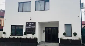 Academia De Arhitectura - Image 4