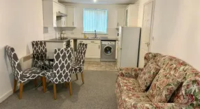 Apartamento vacacional con 2 habitaciones para 5 personas - Image 4