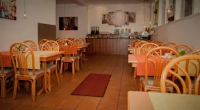 Elbbrücken Hotel - Image 5