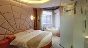 GreenTree Alliance Shanghai Minhang District Hongqiao Hub Huanghua Road Hotel - Image 2
