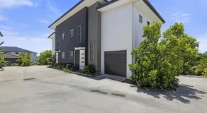 Top Town Terrace - Image 5
