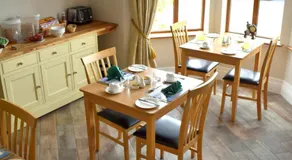 The Meadows B&B - Image 2