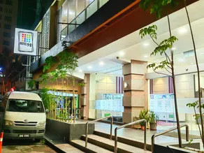 Hotel 98 - Image 2