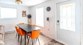 Pretty Little House - Image 5