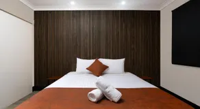 Beagle Hotel - Image 2