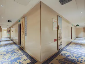 Vienna Hotel Zhengzhou 8th Street Economic Center Plaza Metro Station - Image 4